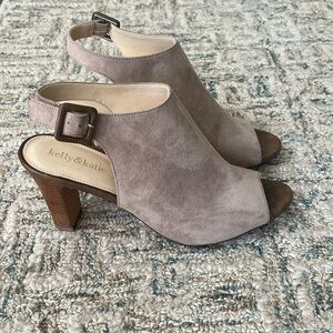 Kelly & Katie Women's Taupe Peep Toe Heels